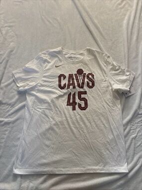 Nike Cleveland Cavaliers Player Tshirt Donovan Mitchell Size XXL NWT